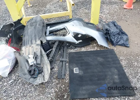 2019 Subaru Outback 2.5I Premium z USA, uszkodzony, nr VIN 4S4BSAHC9K3328098